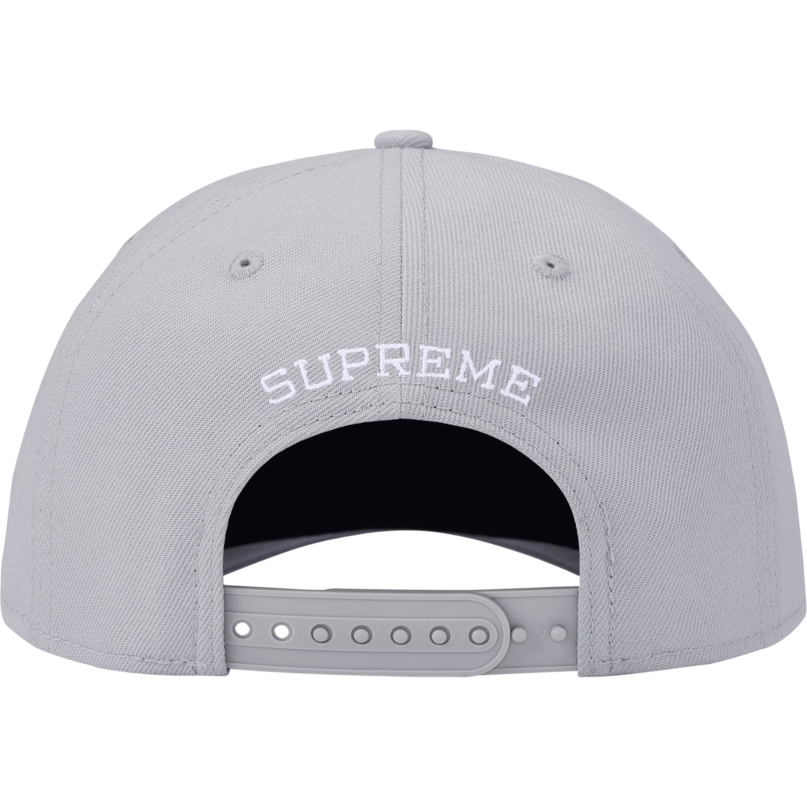 Gothic Outline Adjustable New Era® view 8